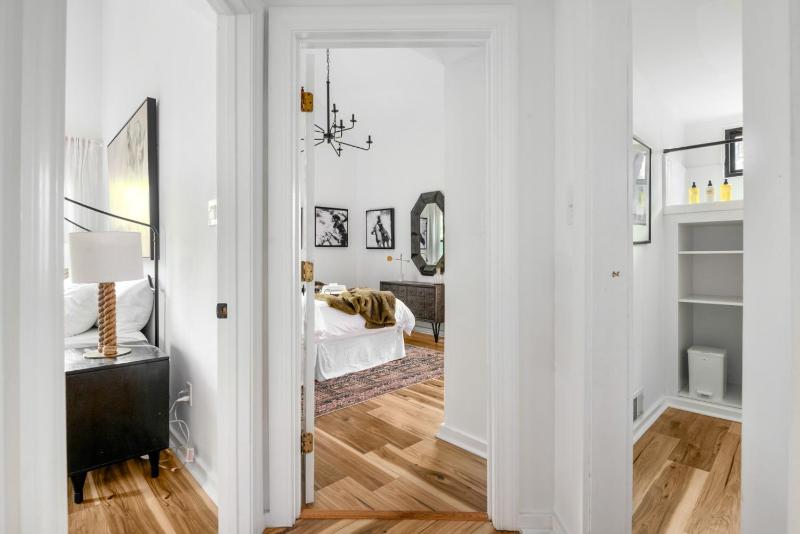 Inman Park Beltline Outpost - image 35