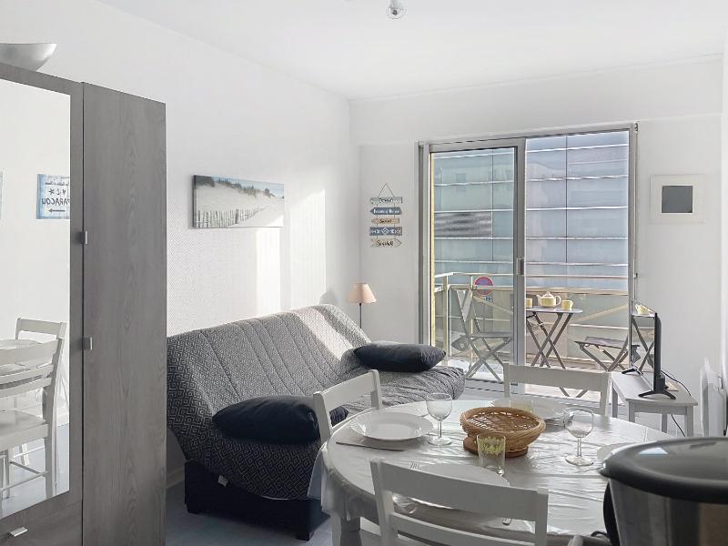 Studio rénové avec balcon à 100m de la plage et piscine - 4 personnes - Les Sables-d'Olonne - FR-1-331-204 - image 5