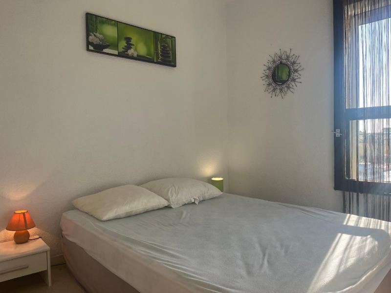 Gruissan: T2 Cabine Piscine Parking Centre 4/5 pers Petit Budget - FR-1-796-3 - image 16