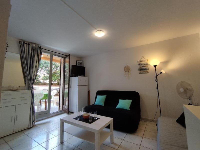 Appartement T2 Saint-Pierre-La-Mer: Terrasse Parking Prive Tennis - 4 Pers. - FR-1-795-23 - image 15