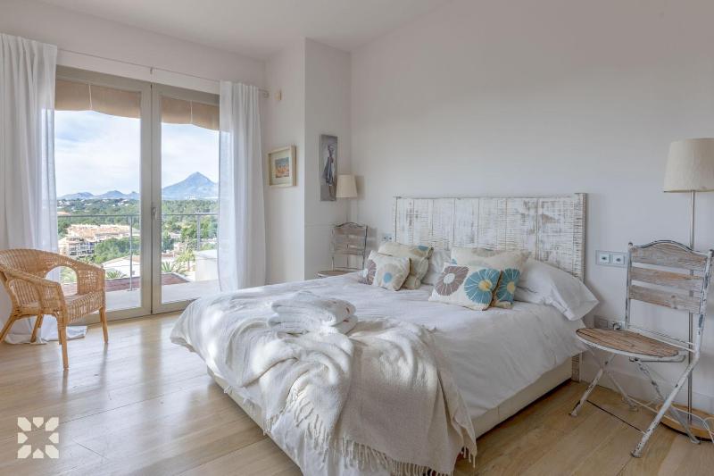Villa Ana Clara by Abahana Villas - image 12