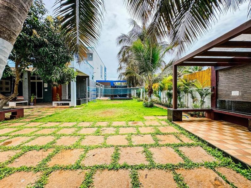 Villa De Aqua ECR 2 with Rain Shower Pool and 4K Cinema - image 13
