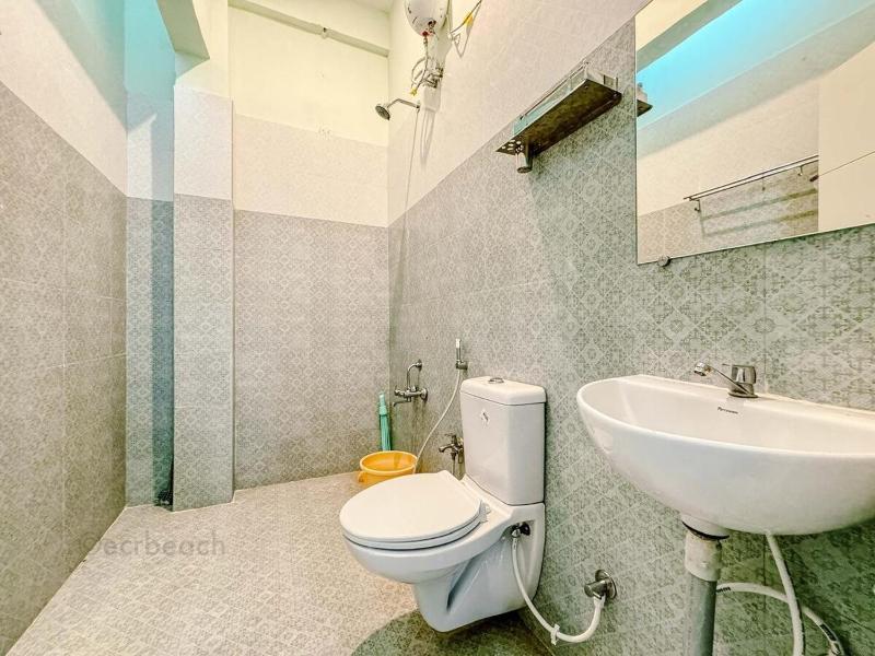 Villa De Aqua ECR 2 with Rain Shower Pool and 4K Cinema - image 8