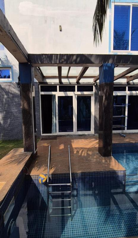 Villa De Aqua ECR 2 with Rain Shower Pool and 4K Cinema - image 16