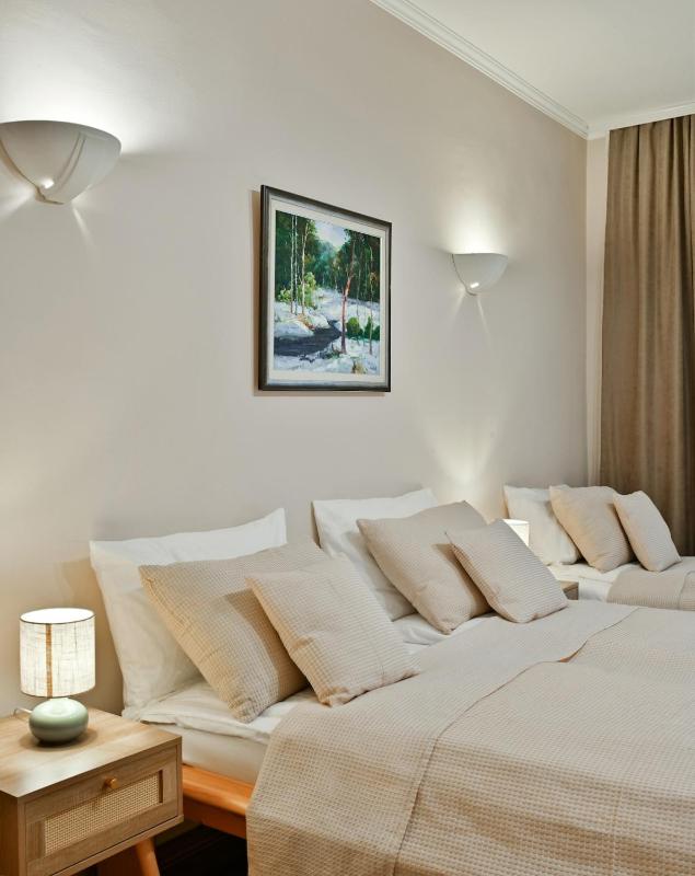 Heritage Apartment in Heart of Old Town - Free Parking - image 5