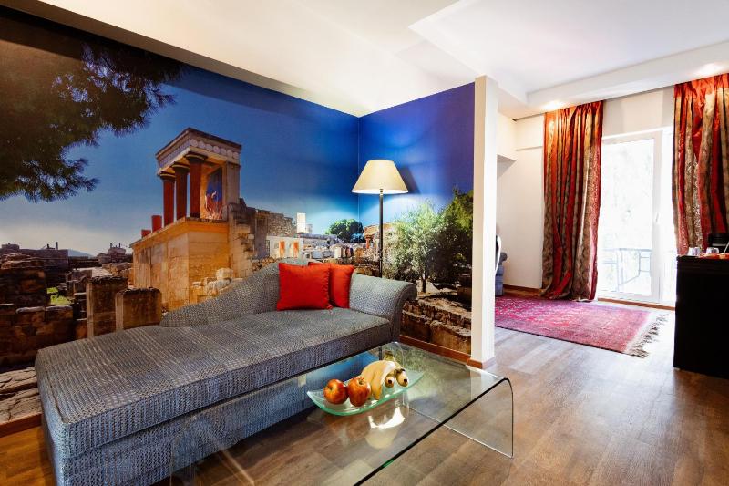 Best Western Plus Embassy Hotel - image 4