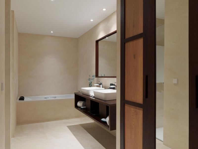 Gran Hotel Taoro - image 31