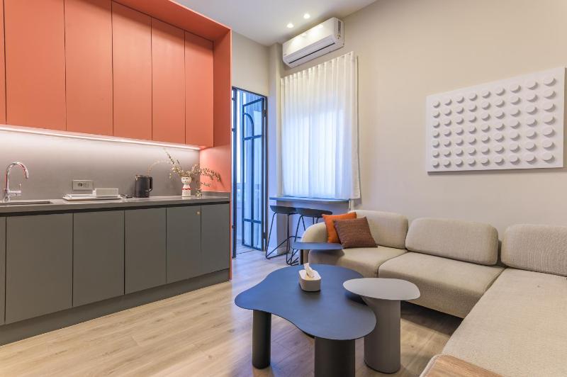 Maison Coral 2BR Apartment In Mar Mikhael - image 4