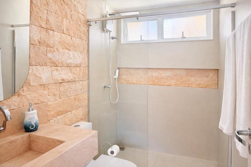 Casa D Buzios Geribá a poucos passos da praia com piscina. - image 11