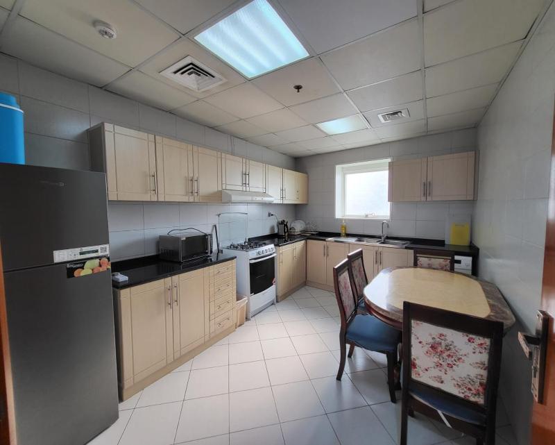 Beach view furnished apartment - image 13
