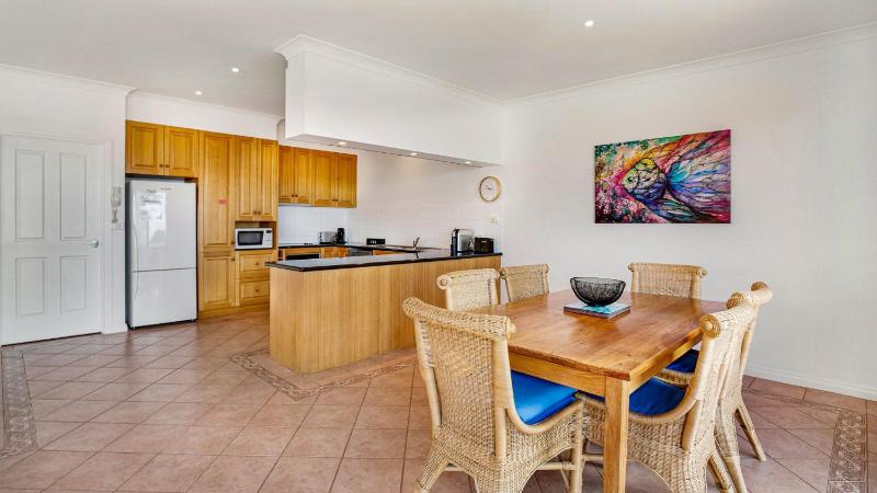Cowes Beachfront Penthouse - image 17