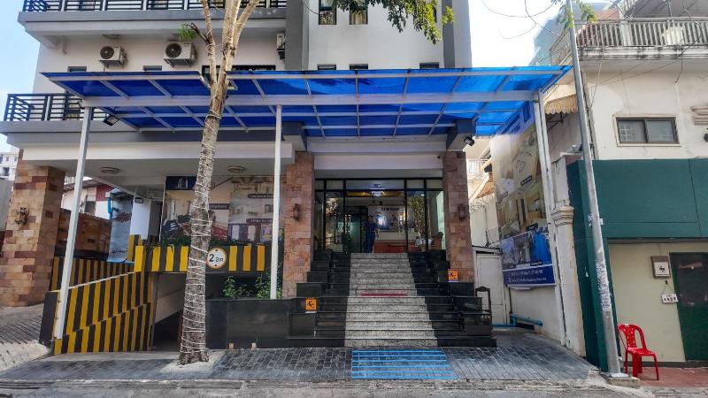Bolyno Skyline Hotel - image 6