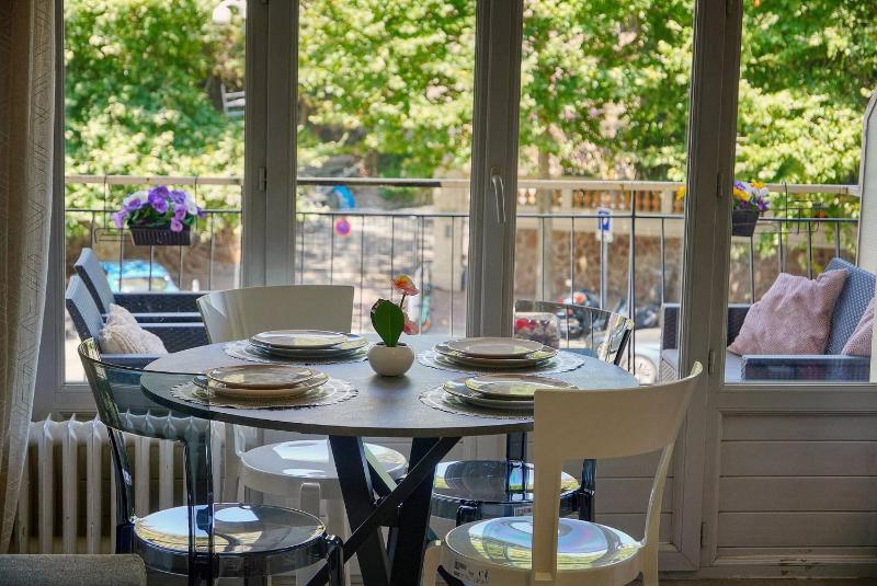 FRGK 2BDR Stanislas Apartment Terrace Central Cannes AC & ULTRA FAST Wi-Fi - image 21
