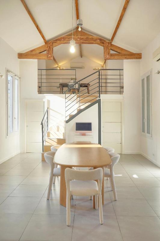 FRGK Spacious 100 sqm Loft with Terrace 2 Ensuite - image 47
