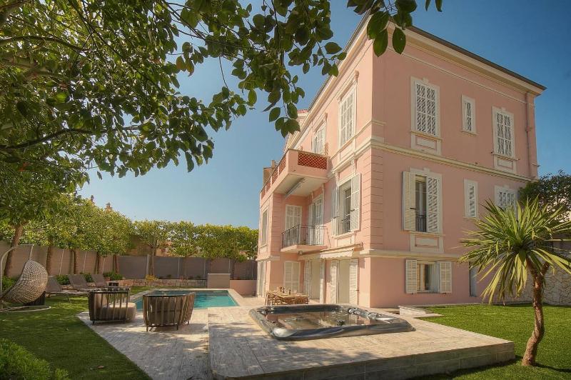 FRGK 'La Cote d'Azur Villa Private Pool AC Ultra-Fast Wi-Fi' - image 10