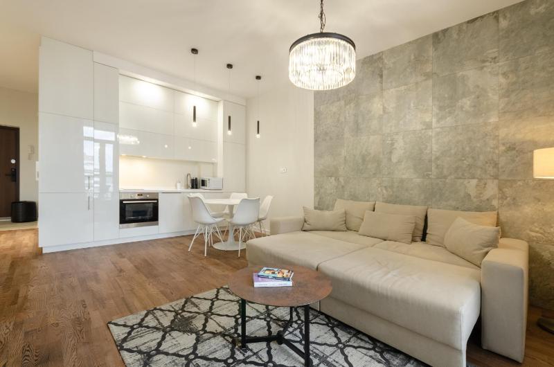 11-212 Central Park John McCain 7 Kyiv centre stunning city view 15 kW backup power Petrovdom Apartment - image 10