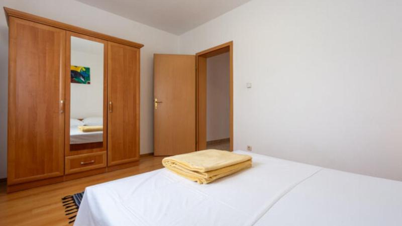 Apartman Benni by Villas Guide - image 17