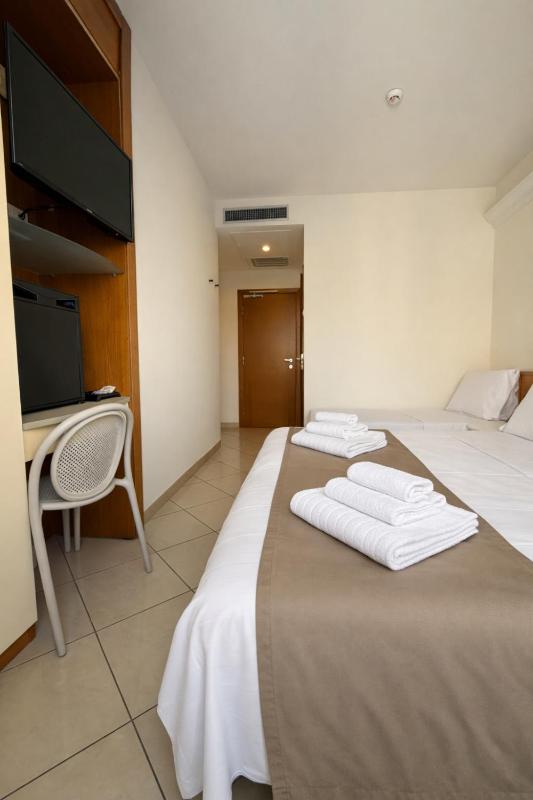 Hotel Regal - image 20
