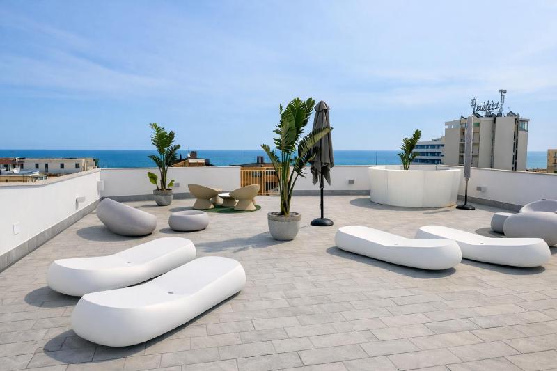 Hotel Regal - image 23