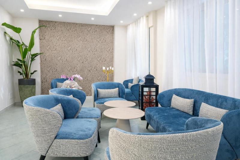 Hotel Regal - image 32
