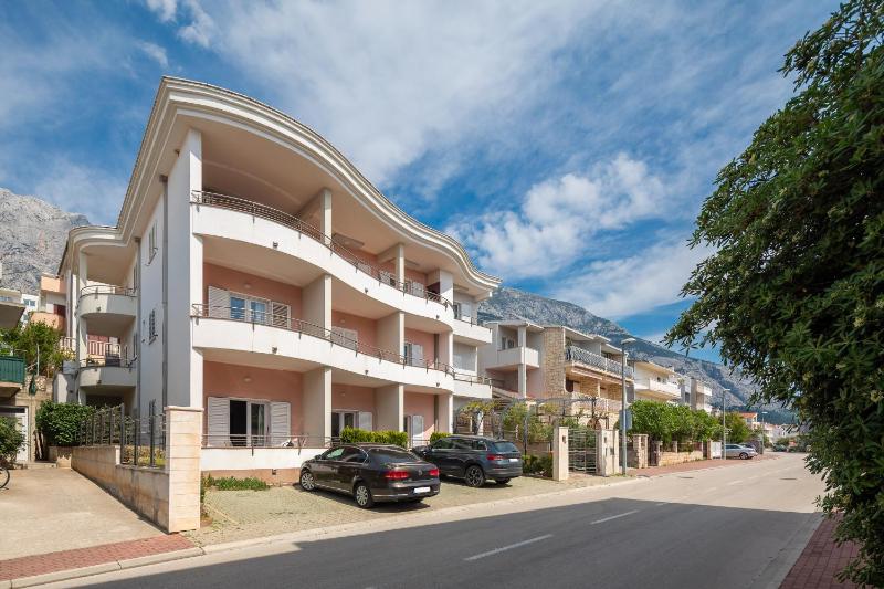 Brkić Apartments with Private Parking - image 41