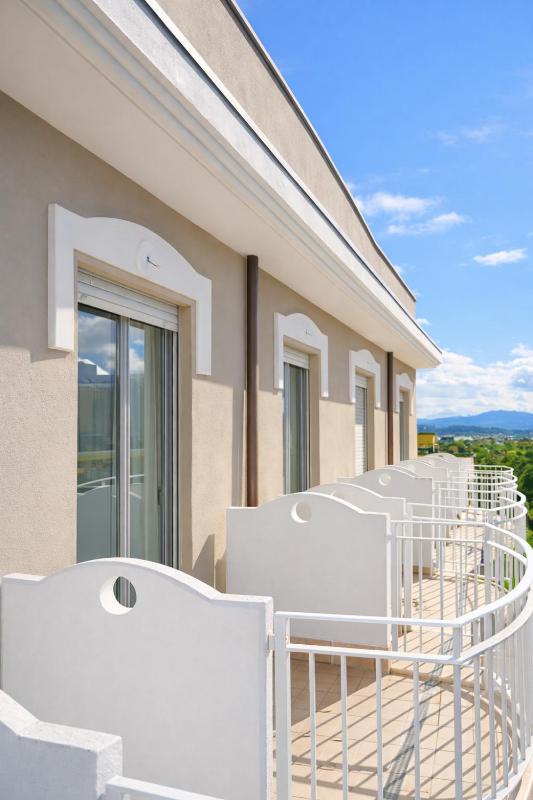 Hotel Regal - image 30