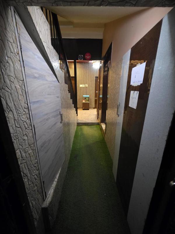 Hotel Golden Rose - image 4