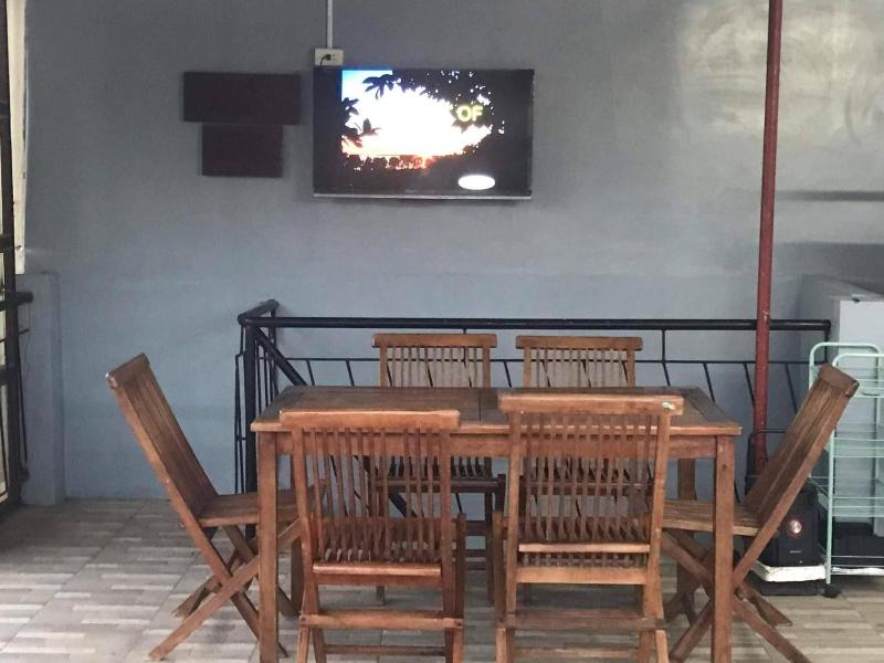 A Unique and Cozy WholeHouse in Babak Samal Island - image 9