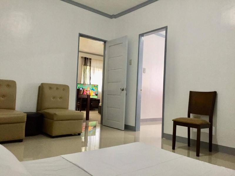 A Unique and Cozy WholeHouse in Babak Samal Island - image 39