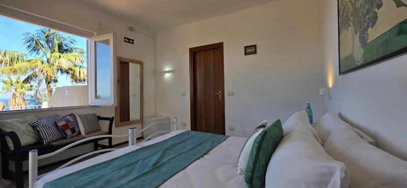 Hotel Calysea Tropea - Breakfast & Brunch Until 13-00 Included - Free Private Parking - image 39