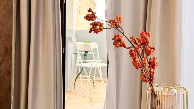 Spacious 2BR Steps from the Palace of Parliament - Walk Everywhere - image 16
