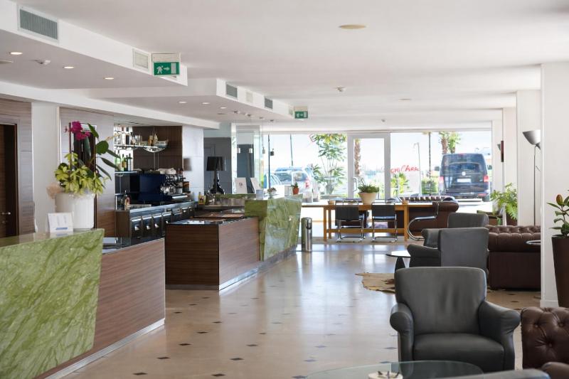 Hotel Regina Fronte Mare - image 25