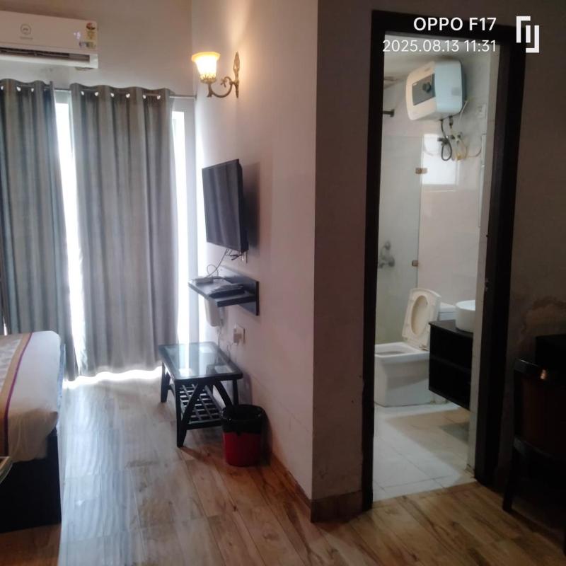 Vrindavan suites omex - image 38