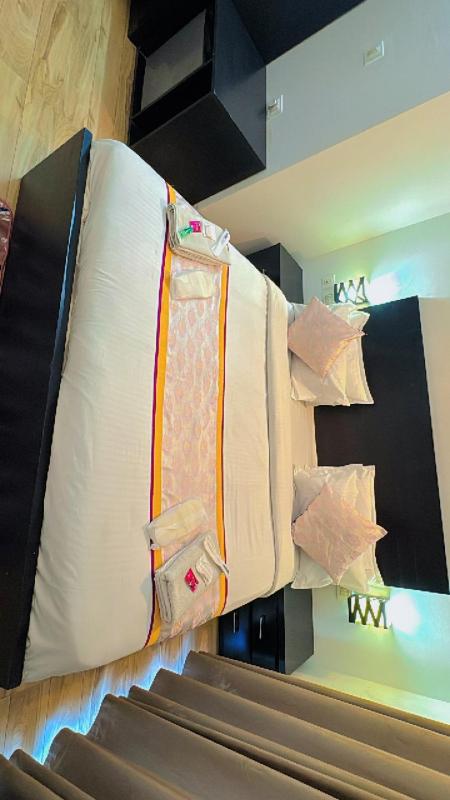Vrindavan suites omex - image 32