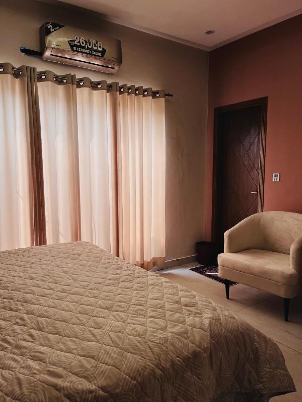 Livora stays Cozy Luxury 1BHK - image 13
