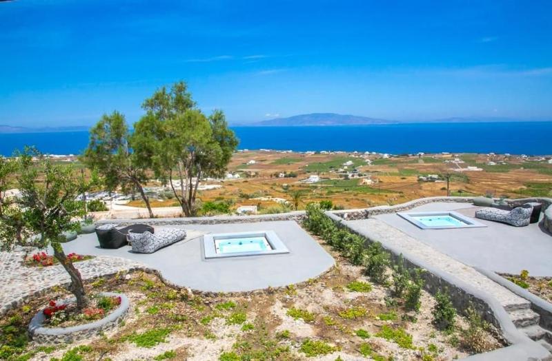 Luxury Santorini Villa Villa Elysian Dyo Private Hot Tub Air Conditioning - image 14