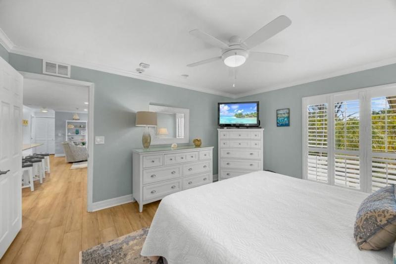 Blind Pass Unit G201 condo - image 19
