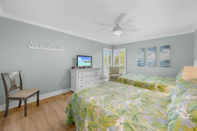 Blind Pass Unit G201 condo - image 11