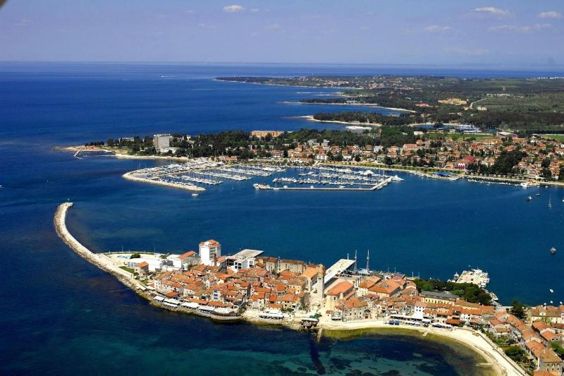 Garden apartment in Umag - image 33