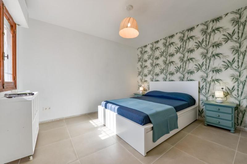 AT363 Buenavista - image 2