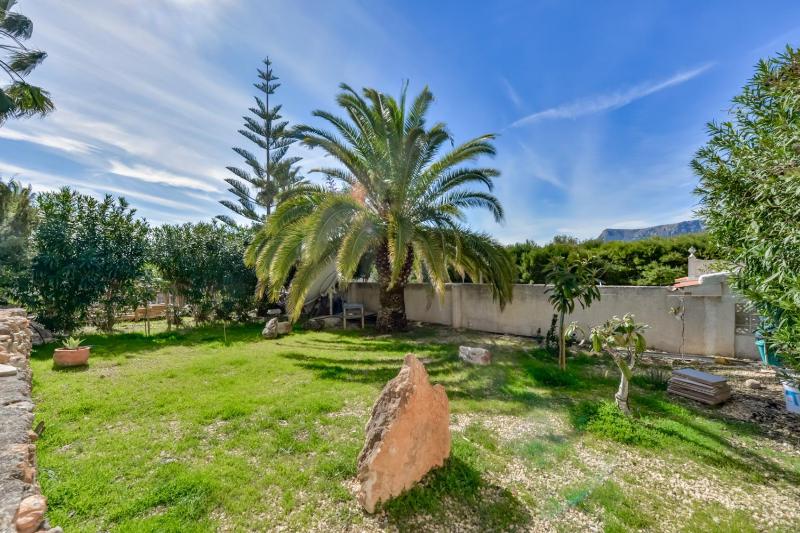 AT363 Buenavista - image 20