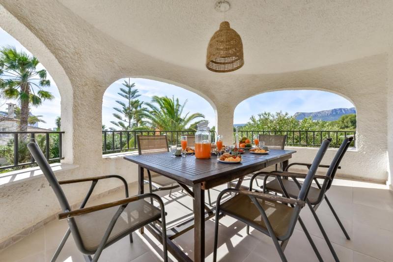 AT363 Buenavista - image 6