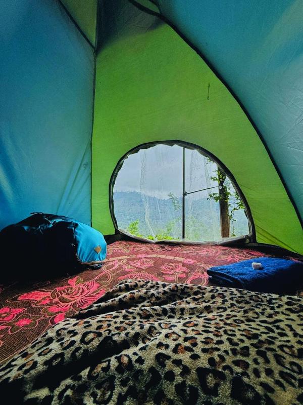 Cindrella Sky Nest Camp Ella - image 11