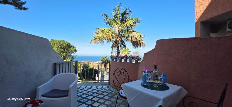 Hotel Calysea Tropea - Breakfast & Brunch Until 13-00 Included - Free Private Parking - image 28
