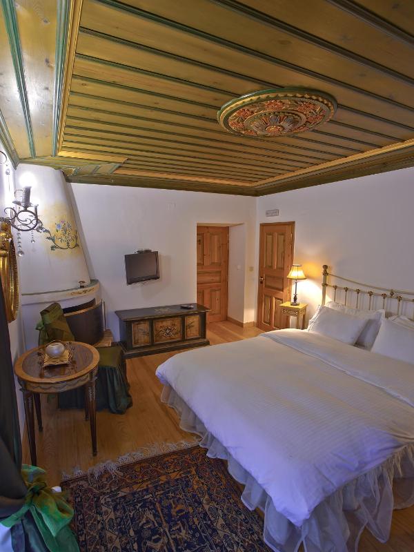Superior Double Room with Fireplace image 3