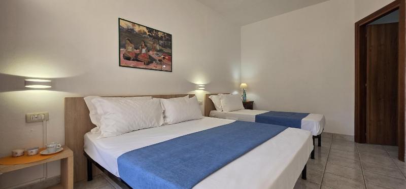 Hotel Calysea Tropea - Breakfast & Brunch Until 13-00 Included - Free Private Parking - image 18