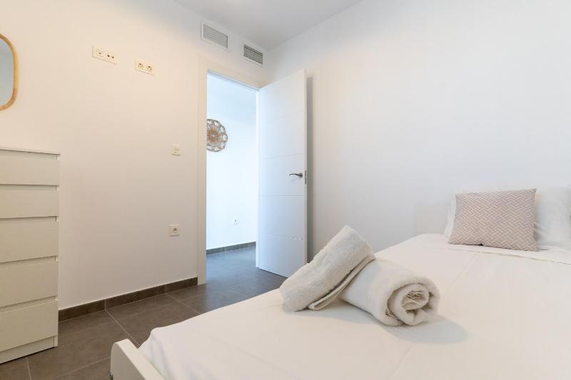 rentafive - Chalet - Piscina - Nuevo - image 18