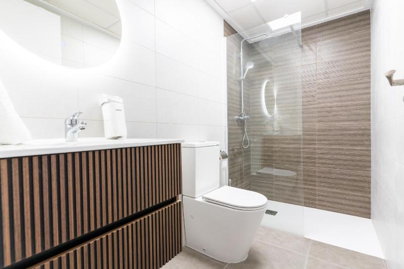 rentafive - Chalet - Piscina - Nuevo - image 6