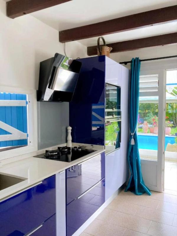Villa avec piscine privée à Ducos 200 m² - image 16