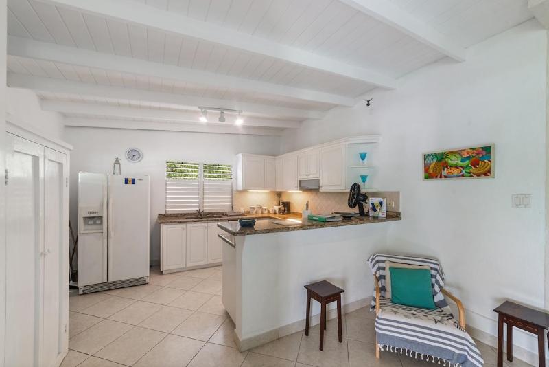 82 Cherry Avenue - image 14